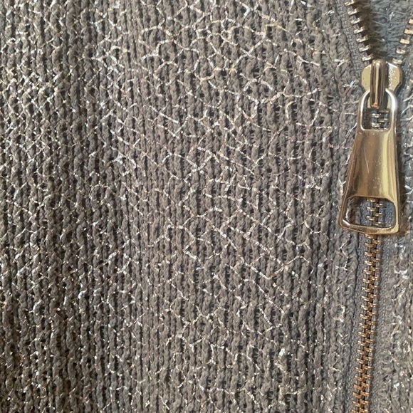 NWT Women’s Alfani P/M silver sweater - Picture 2 of 3